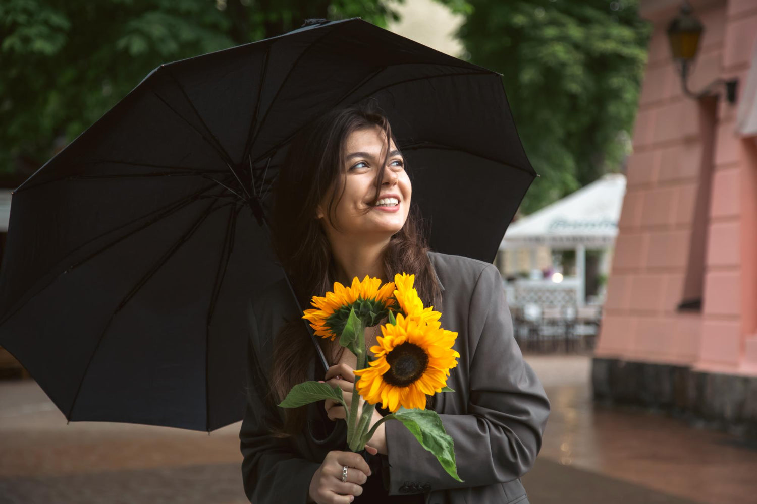 How Monsoon Impacts Your Hair